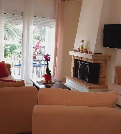 Daniela Loutraki (Corinthia)