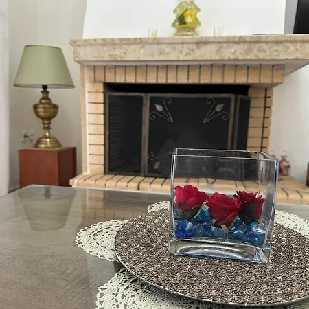 Daniela * لوتراكي