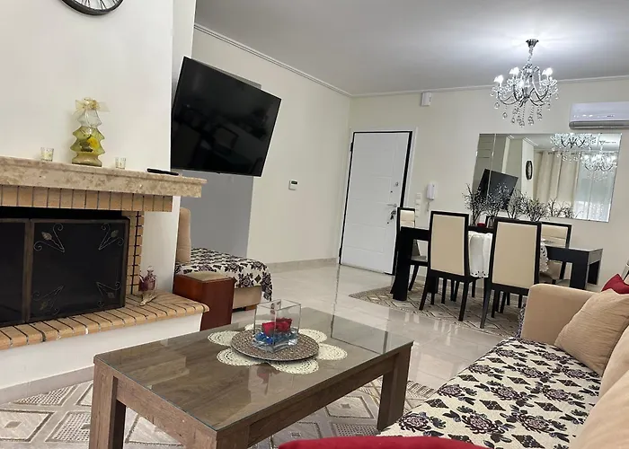 Daniela لوتراكي